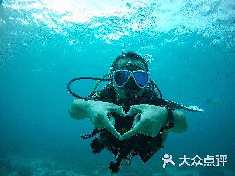 海口琼山警方破获3起商铺盗窃案